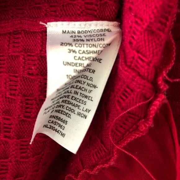 Chelsea28 Cropped Hem Sweater (Size: Medium) - Picture 7 of 7